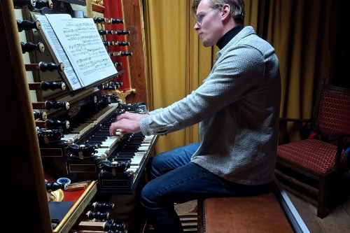 Organist Gerco Bor